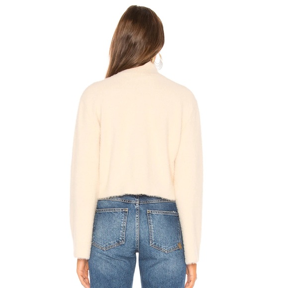 Revolve Tularosa ‘Jess’ Fuzzy Cropped Sweater in Ivory Size XXS - Picture 3 of 10
